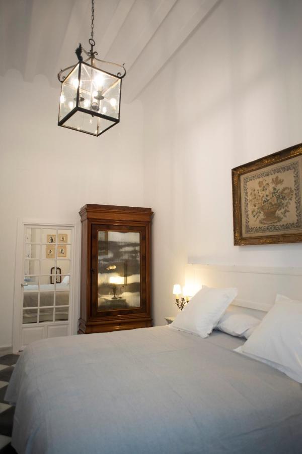 Gatu Premium Apartamento Palacio Oneto Con Jardin Privado " Preferente Mayores De 25 Anos Y Familias " Эль-Пуэрто-де-Санта-Мария Экстерьер фото