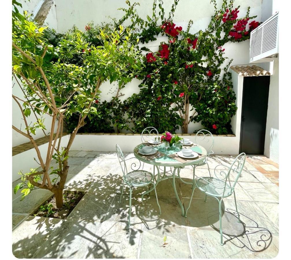 Gatu Premium Apartamento Palacio Oneto Con Jardin Privado " Preferente Mayores De 25 Anos Y Familias " Эль-Пуэрто-де-Санта-Мария Экстерьер фото
