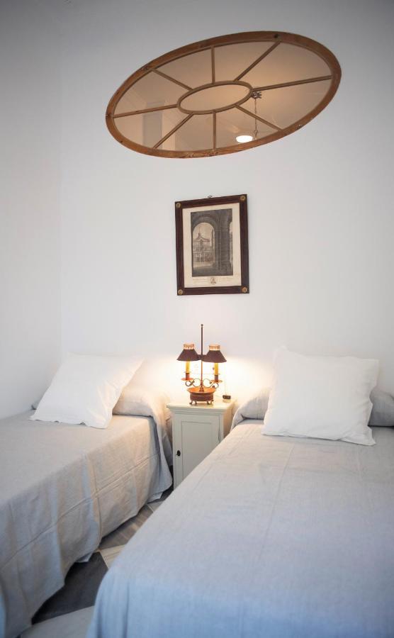 Gatu Premium Apartamento Palacio Oneto Con Jardin Privado " Preferente Mayores De 25 Anos Y Familias " Эль-Пуэрто-де-Санта-Мария Экстерьер фото